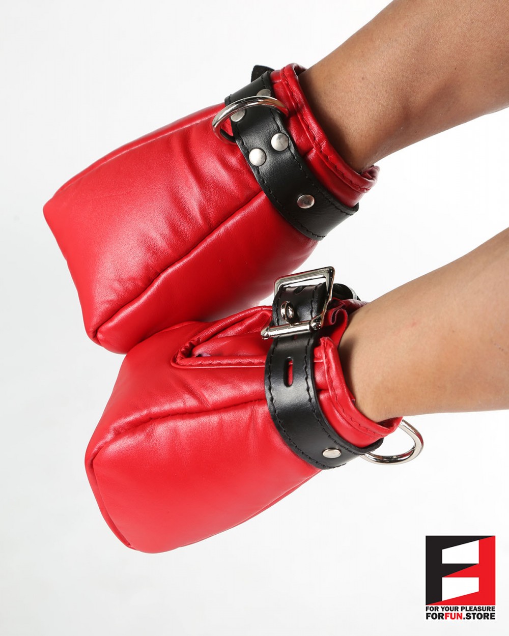 LEATHER MITTS FOR YOUR PLEASURE FORFUN